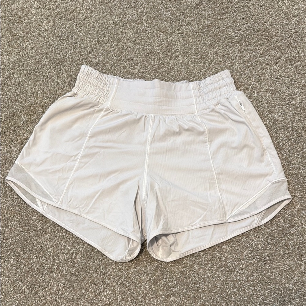 Lululemon hotty hot HR 4inch Women's White Athletic Shorts